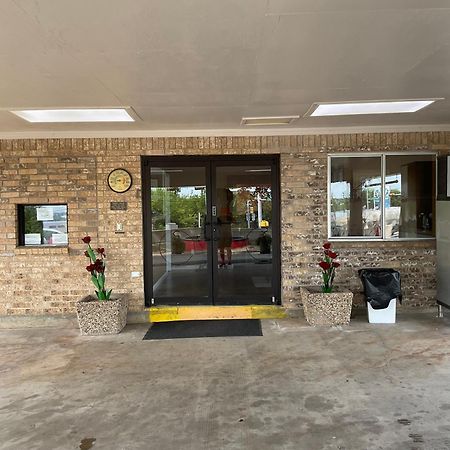 Glen Rose Inn & Suites Extérieur photo